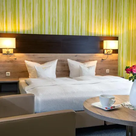 Rossdorf Aparthotel *