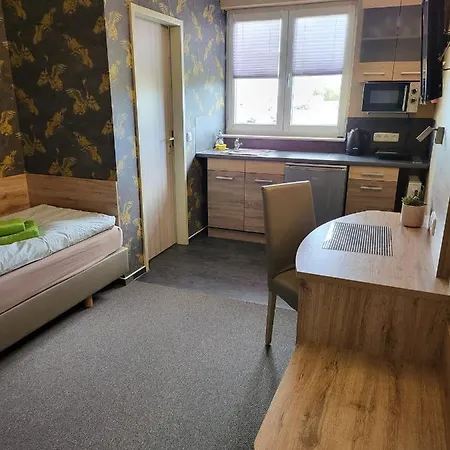 Appart Hotel Rossdorf 罗斯多夫