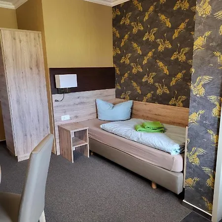 Appart Hotel Rossdorf 3*