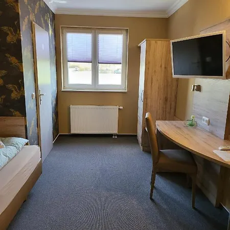 Appart Hotel Rossdorf 公寓式酒店 3*