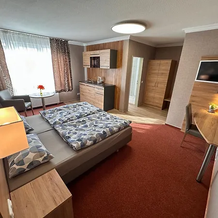 Appart Hotel Rossdorf 公寓式酒店